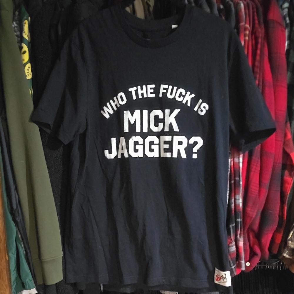MTV Black Short Sleeve Tee Casual